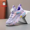 Sapatos Infantis Babudou 2026 Novo Modelo Primavera e Outono Tênis Brancos Esportivos para Estudantes Sola Única Malha Respirável Tênis de Corrida