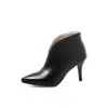 Botas curtas em V, comércio exterior, tamanho extra grande, bico fino, salto agulha, botas femininas, tamanho 40-46, couro liso, botas estilo europeu e americano 08-8