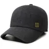 Gorra de invierno para hombre para exteriores, forrada de forro polar y engrosada, con protección para las orejas, gorra tipo pico de pato, adecuada para hombres de mediana edad y mayores, proporcionando calor y protección contra el frío