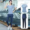Venta directa de fábrica conjunto de yoga camiseta deportiva de manga corta y pantalones largos para mujer, verano transpirable secado rápido ropa para fitness running entrenamiento