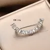 Broche de Rosto Sorridente Fofo, Versátil, Personalizado, Acessórios de Nicho de Luxo Acessível, Alfinete de Fixação para Terno, Decoração Completa de Diamante de Alta Qualidade