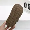 Novos Sapatos de Algodão Quentes de Inverno 2025 para Crianças, Botas de Neve Quentes de Cano Curto para Homens, Mulheres e Crianças, Sapatos Quentes para Bebê 5134