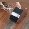 Pegatinas para Piso con Textura de Madera Autoadhesivas Renovación del Hogar Transformación de Sala de Estar Cubierta de Piso Impermeable Engrosada Resistente al Desgaste Piel de Piso