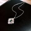 Aretes Collar Rombos Flor Circonita Aguja de Plata Nicho Estilo Frío Anillo Pulsera Lujo Accesible Set de Joyería de Alta Gama