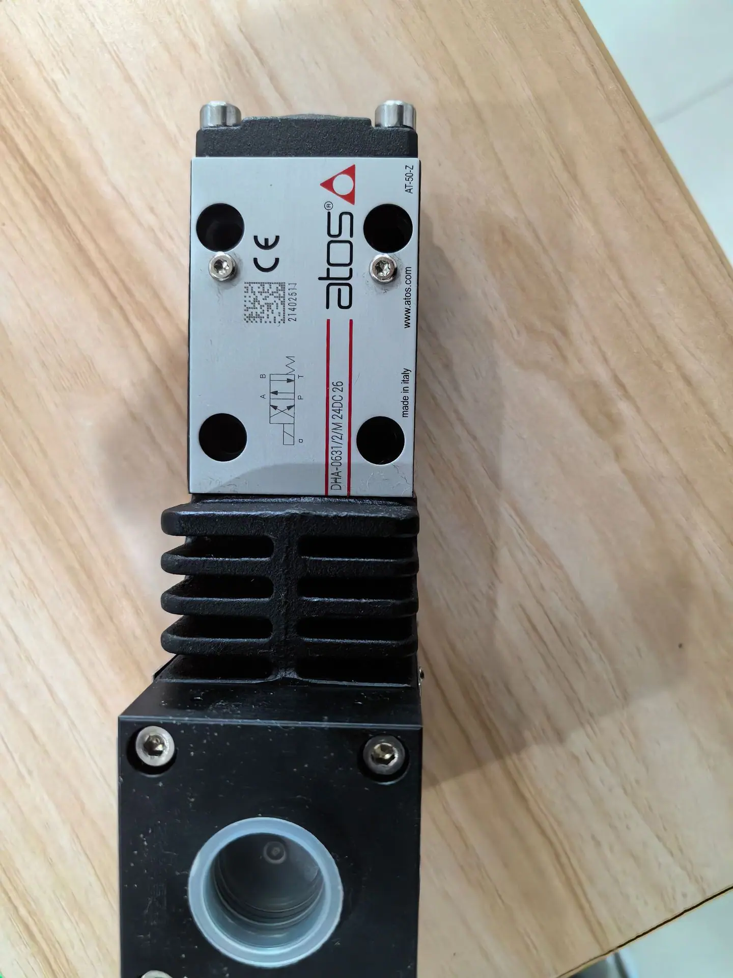 DHA-0631 2 M 24DC 26