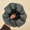 Super Estiloso Moda Coreana Cinza Color-Blocking Chique Scrunchie para Mulheres Nicho Ins Acessório de Cabelo para a Parte de Trás da Cabeça
