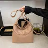 Bolsa tote vintage de grande capacidade para mulheres, novo modelo 2026, bolsa de ombro/axila versátil e moderna em camurça vintage