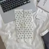 Meias Miu-style inspiradas em ballet para mulheres, meias de cano médio, meias de malha fina vazada para o verão, estilo japonês com laço e poá