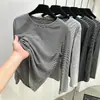 Camiseta de manga larga a rayas para mujer con cuello redondo, nuevo estilo otoño/invierno 2025, corte ajustado, favorecedora, con diseño de hombro normal, perfecta como capa base y versátil para combinar con otros atuendos