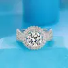 Anel de noivado de luxo com diamantes completos, venda ao vivo online, grupo de diamantes simulados importados, anel com zircônia embutida