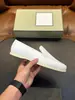 Mocasines de piel brillante para hombre, estilo slip-on transfronterizo TF, casual de negocios, disponibles en varios colores, diseño versátil