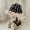 Sombrero de Protección Auditiva Especial de Liquidación para Celebridades de Internet para Mujeres Otoño e Invierno Sombrero Cálido Sombrero de Punto a Prueba de Viento Sombrero de Invierno Coreano para Mujeres