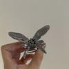 Clip mariposa de metal líquido femenino viento frío 2023 nuevo clip tiburón sentido de alta gama parte trasera de la cabeza recogido clip para el cabello