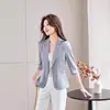 Nova Roupa de Negócios Transfronteiriça Primavera/Verão 2026 Blazer Branco Moderno de Manga Três Quartos Jaqueta Curta para Mulheres