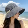 Chapéu de Pescador Estilo Hepburn Retrô Francês para Mulheres com Tiras Listradas, Chapéu Versátil de Sol e Proteção UV para Uso Externo no Verão