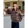 Nueva chaqueta corta de algodón casual retro americana versátil para otoño e invierno 2026, abrigo de algodón estilo muñeco Ken de invierno con capucha para mujer