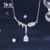 Collar con colgante de gota de agua espiga de trigo de plata de ley s925 para mujer, cadena para la clavícula con incrustaciones de diamantes, diseño exquisito de nicho, moderno, elegante, pequeño libro rojo