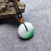 Colgante de Hebilla de la Paz de Jade Blanco Azúcar de Jade de Seda Dorada Natural de Xinjiang Jade Verde Esmeralda Gota de Agua Colgante de Marca Pan al por Mayor