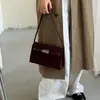 Bolso de axila estilo francés, bolso de hombro minimalista retro europeo y americano, bolso de axila de moda para el día a día, bolso cruzado y bolso de mano moderno y versátil