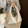 Colección de otoño 2026 transfronteriza: bolso de hombro simple, de gran capacidad, versátil para múltiples estilos de transporte, bolso cruzado, adecuado para ir al trabajo y uso casual, bolso de tela ligero