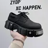 Nuevos Zapatos Derby de Metal Serie Industria Pesada con Suela Gruesa Zapatos Retro de Moda para Hombre Sentido de Alta Gama Aumentado Zapatos de Cuero Oscuro