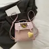 Mochila de tres vías de cuero mate estilo coreano con osito de peluche para niños y estudiantes: bolso de hombro, bolso cruzado y mochila para niñas
