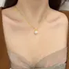 Moda Coreana Elegante Cadena para Clavícula con Colgante de Perla Simple Exquisito Nicho Versátil Collar de Perlas Multicolor Joyería para Mujer