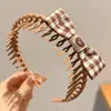 Faixa de Cabelo de Pelúcia Desenho Animado para Mulheres 20256 Nova Outono e Inverno Faixa Fofa para Lavar o Rosto, Presilha de Cabelo Antiderrapante e Segura