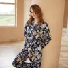 Begônia AzulPijama Fino de Manga Longa para Primavera e Outono Feminino Estilo Ano Novo Cardigã Roupa de Casa Conjunto Solto de Duas Peças