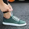 Zapatos de Lona de Moda Juvenil para Todas las Estaciones Zapatos Blancos con Cordones de Color Sólido Estilo Coreano para Hombre Zapatos Casuales Versátiles para Hombre