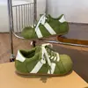 Tênis Casuais com Cadarço de Solado Grosso para Mulheres Sapatos de Pão Moda Dedo Grande Estudante Esportes Versátil Estilo Coreano Color Blocking Sapatos com Salto Escondido