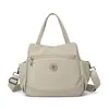 Bolso de mano para mujer, nueva moda transfronteriza, lujo ligero, nicho, alta gama, gran capacidad, múltiples compartimentos, de hombro, cruzado y de mano