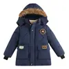 Jaqueta de Algodão Estilosa de Inverno para Meninos Casaco de Algodão Espesso da Moda Jaqueta para Meninos Venda Direta da Fábrica Novo Comércio Exterior