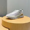 Sapatos Casuais Masculinos Europeus de Couro Genuíno com Emendas Moda Nova Europeia para Todas as Estações Sola Grossa Aumentadores de Altura Versáteis Jovens Tendência