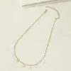 Una cadena dorada amarilla de moda con colgante de disco gris plateado para mujer, collar de moda con temperamento de estudiante, transfronterizo Europa y Estados Unidos