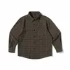 Yidao Vintage 2026 Otoño Nuevo Estilo Japonés Camisa de Manga Larga a Cuadros para Hombre Corte Holgado Bolsillo Camisa en Capas