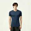 Camiseta de manga corta Yidi hecha a medida para hombre, de secado rápido, cuello redondo, con patrón de jacquard, transpirable y elástica, diseñada para exportación a Europa, EE. UU. y Sudamérica