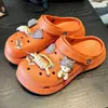 Nuevos Zuecos de Estilo Veraniego para Usar al Aire Libre, Chanclas Casuales Sencillas de Moda Eva para Hombres y Mujeres
