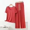Pijama feminino plus size para usar ao ar livre, conjunto de duas peças para casa para primavera e verão, top de manga curta com decote V de modal com bolsos e conjunto de calças pantalona
