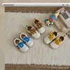 XSHX Maçãzinha M|Sapatos Funcionais Planos Infantis para Proteção dos Pés, 26 Novo Modelo de Outono, Suporte de Arco para Skate para Meninos e Meninas Aprendendo a Andar