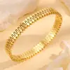 Pulseira Aberta com Padrão de Dentes na Cor Dourada, Pulseira de Aço Titânio que Não Desbota, Pulseira de Aço Inoxidável Estilo Europeu e Americano da Moda, Pulseira Versátil para Atacado