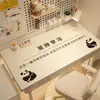 Novo Tapete de Mesa Desenho Animado Fresco 2025 À Prova d'Água e Óleo Sem Lavagem Tapete de Mesa para Estudo de Estudante