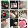 Venta caliente llavero de felpa de amor llavero de bola de pelo de corazón de melocotón colgante accesorios para equipaje de dama coche al por mayor