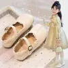 Zapatos de Cuero Antideslizantes para Niñas 2025 Primavera Nuevos Zapatos Infantiles Zapatos de Princesa de Suela Blanda Primavera y Verano Zapatos Planos Negros para Niñas