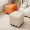 Banqueta Pequena para Uso Doméstico, Banqueta Baixa com Acabamento de Alto Padrão, Adequada para Mesa de Centro ou Sofá da Sala de Estar, Banco Simples, Almofada de Assento, Banqueta Pequena para Trocar Sapatos com Enchimento Macio