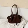 Bolsa tote de camurça casual e elegante, novo modelo de inverno 2026, alto valor estético, bolsa de ombro simples para mulheres
