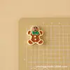 Adornos Navideños de Dibujos Animados Accesorios Pegamento de Crema Resina DIY Funda para Teléfono Móvil Accesorios para Zapatos con Agujero Materiales para Pasadores Venta al por Mayor