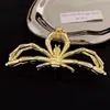 Presilha de Cabelo de Garra de Crânio Halloween Europeia e Americana, Acessório de Cabelo Estilo Escuro, Presilha Grande de Tubarão Aranha Nova de Metal