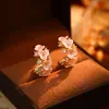 Nuevos Pendientes de Moda Estilo Fresco de Concha Circonita Flor Forma de C Nicho Sencillos Perla Studs Pendientes Versátiles para Mujer
