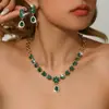 Novo Conjunto de Duas Peças de Colar e Brincos com Strass de Alta Qualidade Conjunto Europeu e Americano de Joias para Casamento Elegante Conjunto de Joias para Noiva